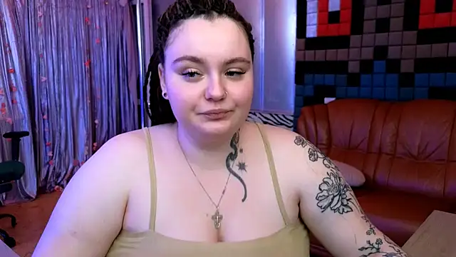 Snapshot of CatherineClaire chatting on 06-20-26, 04:54 CatherineClaire online show from 06-20-26, 04:54