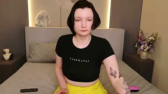 Leonora Santorinies online show from 05-17-26, 06:55