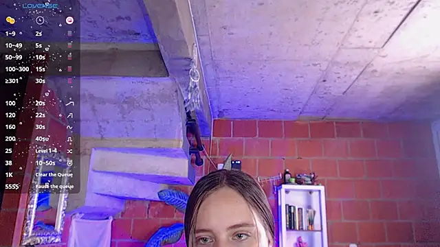 Valerymoon19 online show from 06-04-26, 04:57