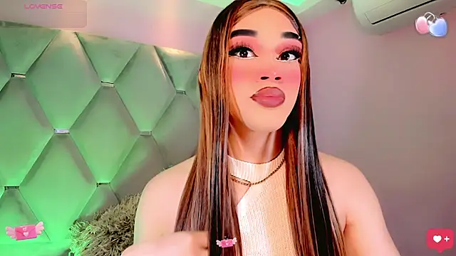 Camila Vasquezz1 online show from 05-26-26, 11:39