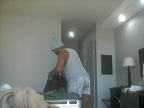 LunjeSA online show from 05-13-26, 07:06