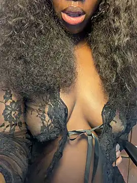 Leylabelle26 online show from 07-29-26, 11:58
