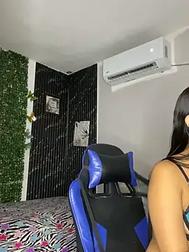 ValentinaLux Oficiall online show from 06-22-26, 06:27