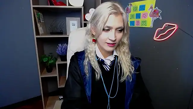 Snapshot of RubyDaviss chatting on 05-08-26, 06:08 RubyDaviss online show from 05-08-26, 06:08