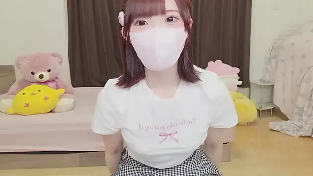 hiyo0001 online show from 06-06-26, 12:32