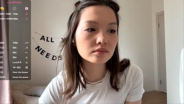 Snapshot of RochelTrewhitt chatting on 05-30-26, 12:13 RochelTrewhitt online show from 05-30-26, 12:13