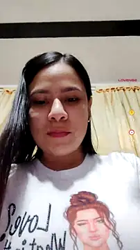 Snapshot of Nicol_Alvarez1 chatting on 07-01-26, 02:02 Nicol Alvarez1 online show from 07-01-26, 02:02