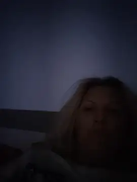 Divineblond online show from 04-19-26, 07:05