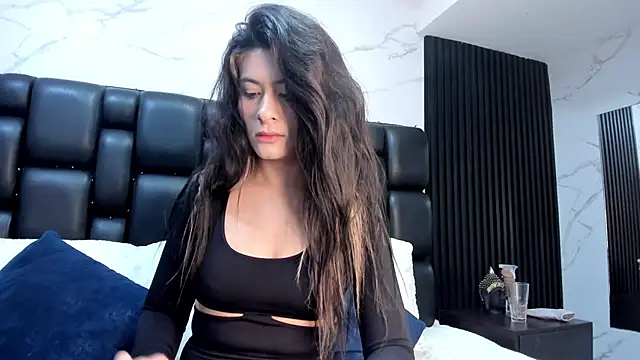 AshleyyHall online show from 05-14-26, 12:50