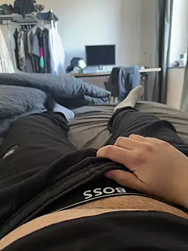 alwayshorny21 online show from 04-22-26, 10:28