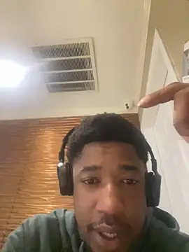 milfandyoungin online show from 06-10-26, 08:46