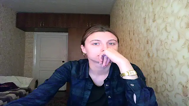 MilaShka29 online show from 05-25-26, 09:04