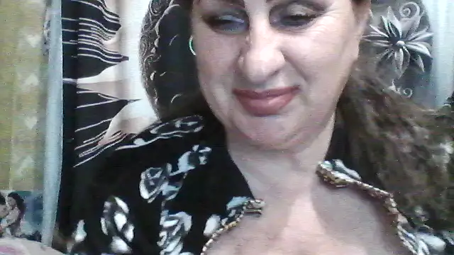 Snapshot of LoaqLovew chatting on 05-17-26, 06:55 LoaqLovew online show from 05-17-26, 06:55