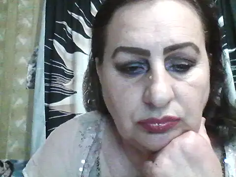 Snapshot of LoaqLovew chatting on 05-25-26, 07:47 LoaqLovew online show from 05-25-26, 07:47
