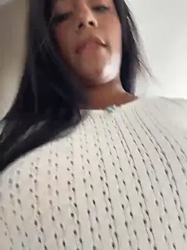 SaryJonex online show from 05-12-26, 03:09