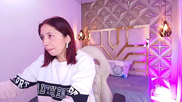 stephaniesun  online show from 06-02-26, 12:18