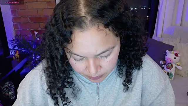 Snapshot of MissBronte chatting on 06-25-26, 05:12 MissBronte online show from 06-25-26, 05:12