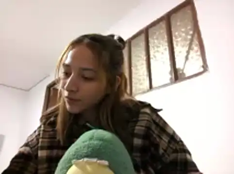 DamaraLove online show from 05-13-26, 06:00