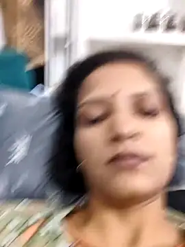 Snapshot of SS_sanjna chatting on 05-29-26, 03:32 SS sanjna online show from 05-29-26, 03:32