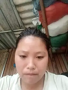 Baby-xinh online show from 05-18-26, 02:18