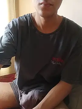 Snapshot of skinny_raj chatting on 06-16-26, 08:50 skinny raj online show from 06-16-26, 08:50