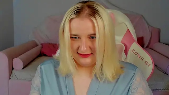 LioraArdyn online show from 05-16-26, 04:06