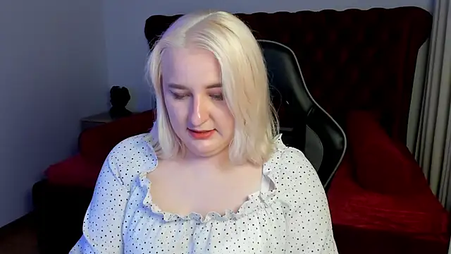 LioraArdyn online show from 05-28-26, 05:21