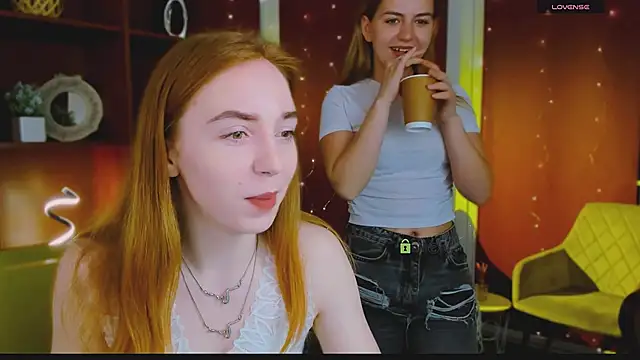 lina moone online show from 05-10-26, 05:34