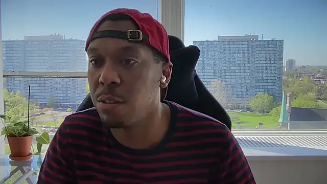 MeechieMoney online show from 04-23-26, 02:19