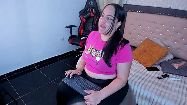 Zoedeleon online show from 05-25-26, 07:42
