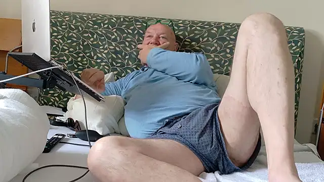 KinkCentral online show from 05-15-26, 09:16