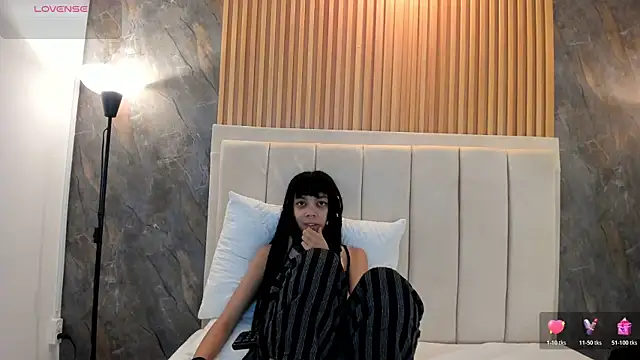 alice rossi4 online show from 05-27-26, 11:29