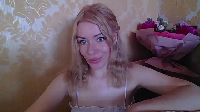 Snapshot of Softy_Aura_ chatting on 07-02-26, 10:21 Softy Aura online show from 07-02-26, 10:21