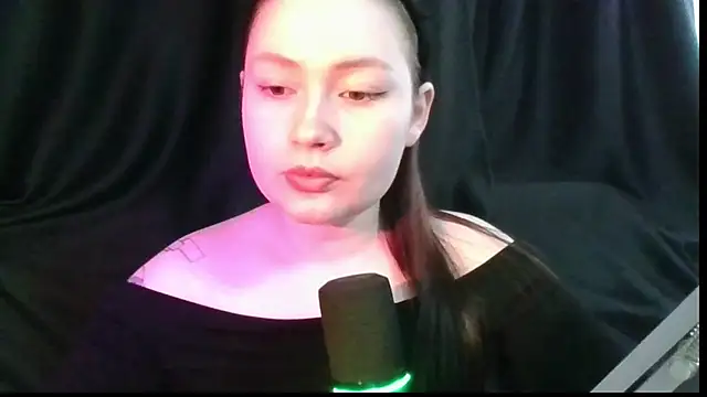 Tendre Amelia online show from 05-18-26, 05:24