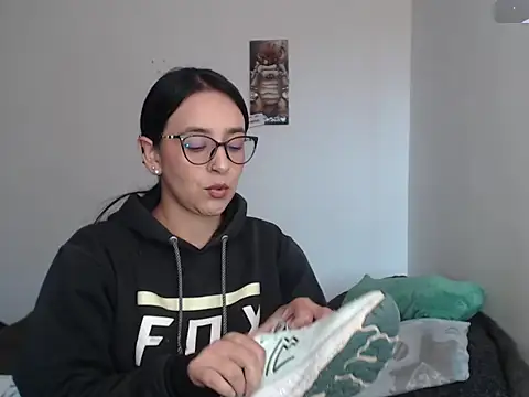 ASHLEYLOVE11 online show from 06-19-26, 02:21