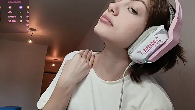 LinaFlamie online show from 05-03-26, 10:54