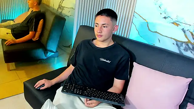 Andres Tay online show from 05-08-26, 07:19