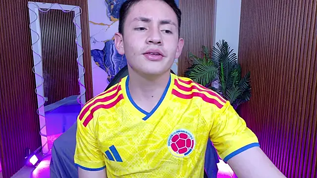 Andres Tay online show from 05-31-26, 02:53