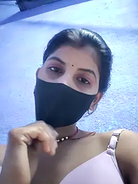 Snapshot of RUHI_1143 chatting on 05-30-26, 06:49 RUHI 1143 online show from 05-30-26, 06:49