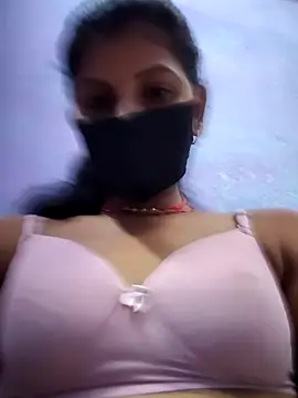 Snapshot of RUHI_1143 chatting on 06-02-26, 05:42 RUHI 1143 online show from 06-02-26, 05:42