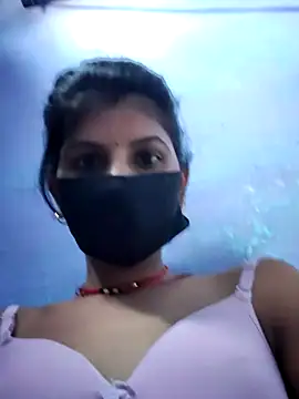 Snapshot of RUHI_1143 chatting on 06-03-26, 08:39 RUHI 1143 online show from 06-03-26, 08:39