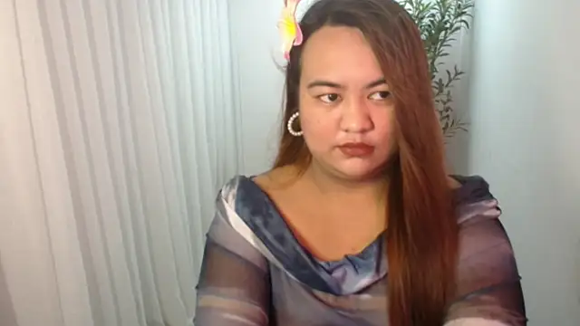 Snapshot of Czarinna chatting on 07-09-26, 08:24 Czarinna online show from 07-09-26, 08:24