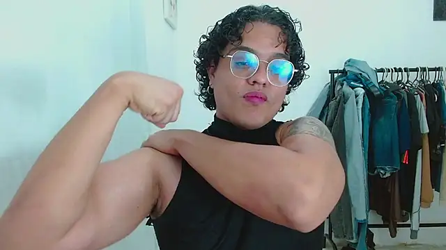 Diane exotic online show from 05-19-26, 01:56