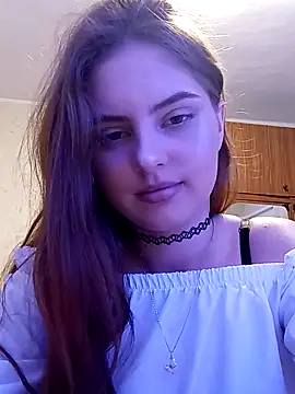 Snapshot of Miss-Venom chatting on 05-04-26, 08:49 Miss-Venom online show from 05-04-26, 08:49