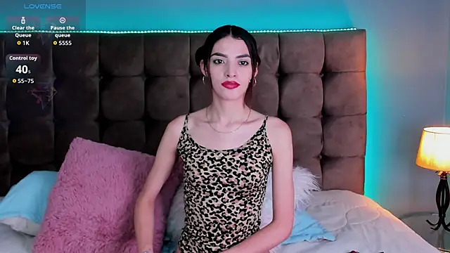 Veronica Black18 online show from 05-30-26, 09:34