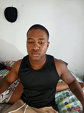 Snapshot of Hector-black chatting on 04-30-26, 04:41 Hector-black online show from 04-30-26, 04:41