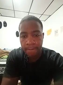 Snapshot of Hector-black chatting on 05-07-26, 03:56 Hector-black online show from 05-07-26, 03:56