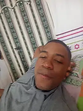 Snapshot of Hector-black chatting on 05-30-26, 07:05 Hector-black online show from 05-30-26, 07:05