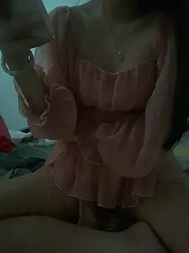 Snapshot of candy_bobo chatting on 05-21-26, 11:23 candy bobo online show from 05-21-26, 11:23