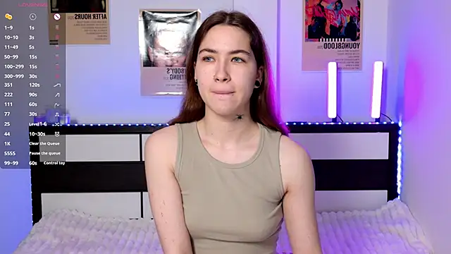 EvaAndLuna online show from 05-29-26, 12:19